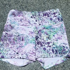 Fleo shorts size small. Used but great condition.